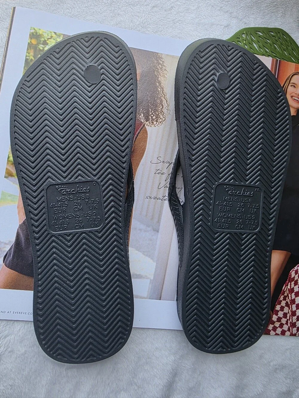 Archies Arch Support Flip Flops - Picture 3 of 8
